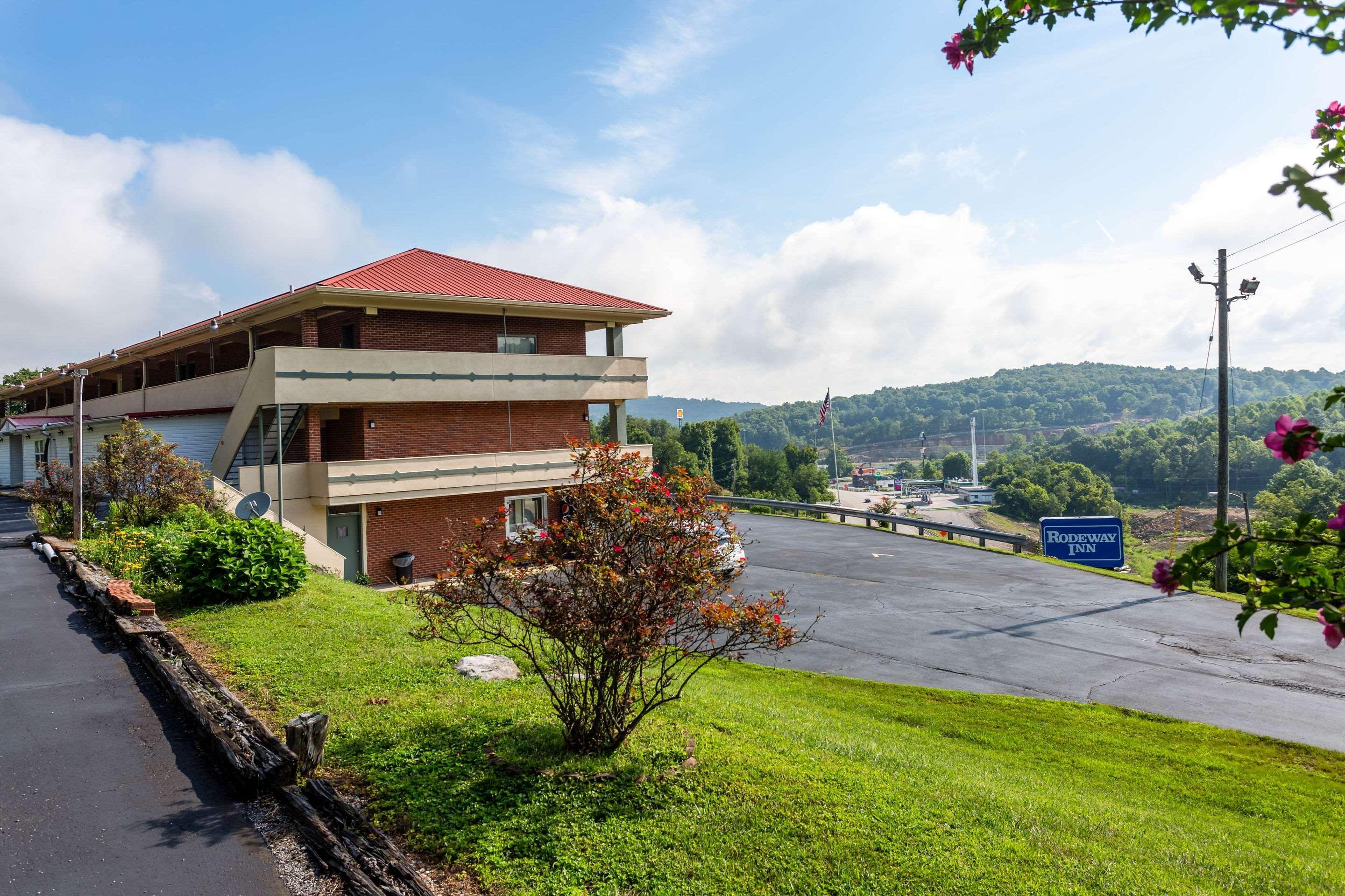 Rodeway Inn Renfro Valley Mount Vernon Exterior photo