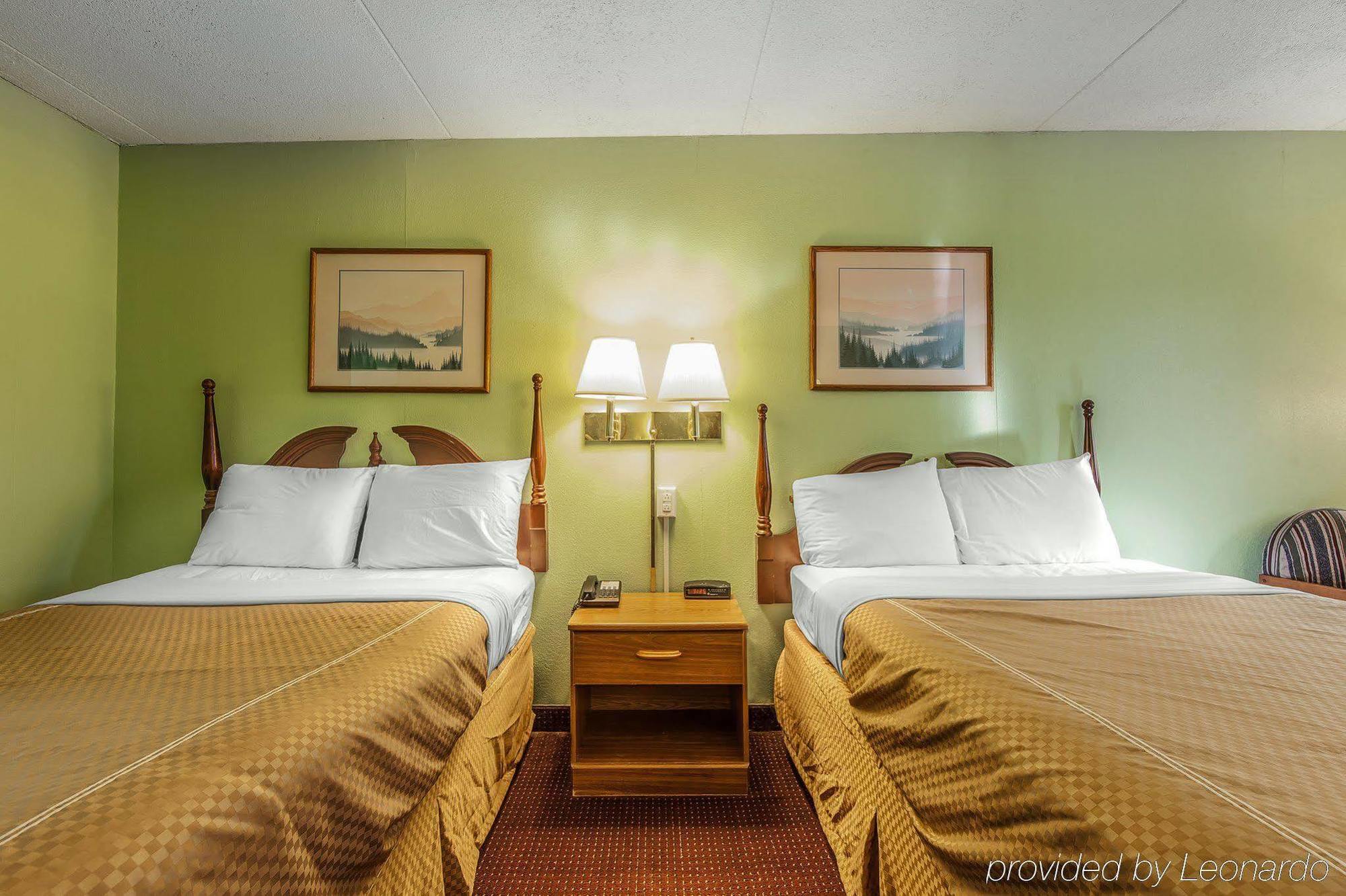 Rodeway Inn Renfro Valley Mount Vernon Exterior photo